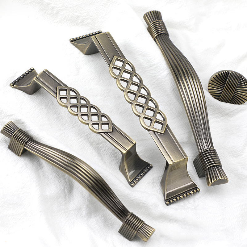Minimalist Antique Bronze Kitc - Vintage Furniture Hardware Pulls 评论和价格